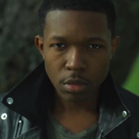 Denzel Whitaker