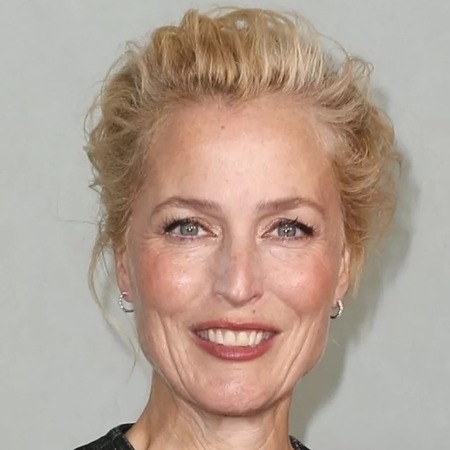 Gillian Anderson