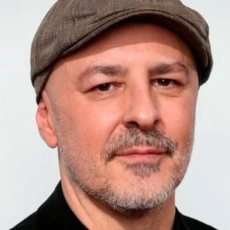 Roberto Álamo