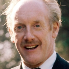 Graham Crowden