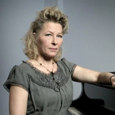 Stella Gonet