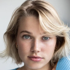Thea Sofie Loch Næss
