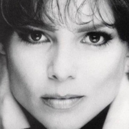 Kelly Curtis