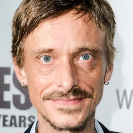 Mackenzie Crook