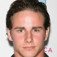 Kelly Blatz