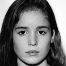 Alba Baptista
