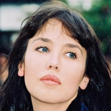 Isabelle Adjani