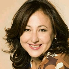 Carmen Machi