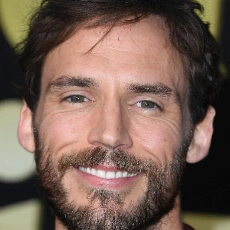 Sam Claflin