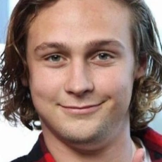 Logan Miller