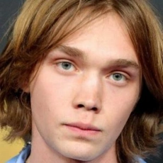 Charlie Plummer