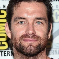 Antony Starr