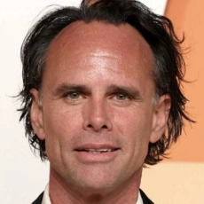 Walton Goggins