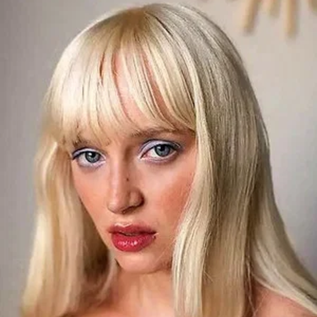 Karina Kolokolchykova