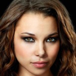 Jessica Parker Kennedy