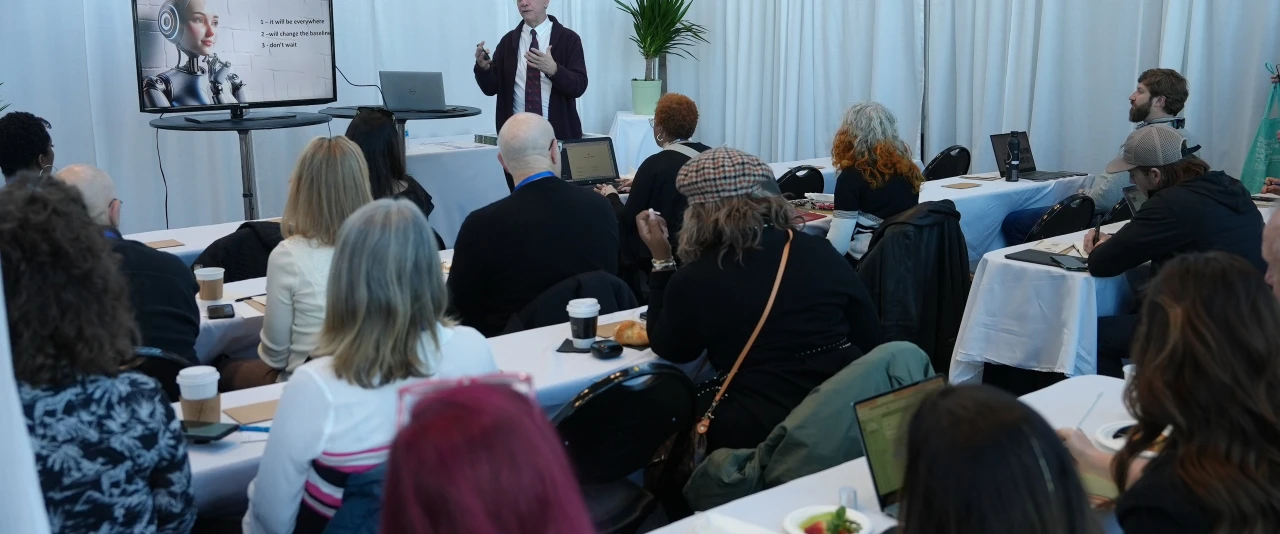 Learn to use AI to grow your sales & work more efficiently - Curve New York Feb 2024