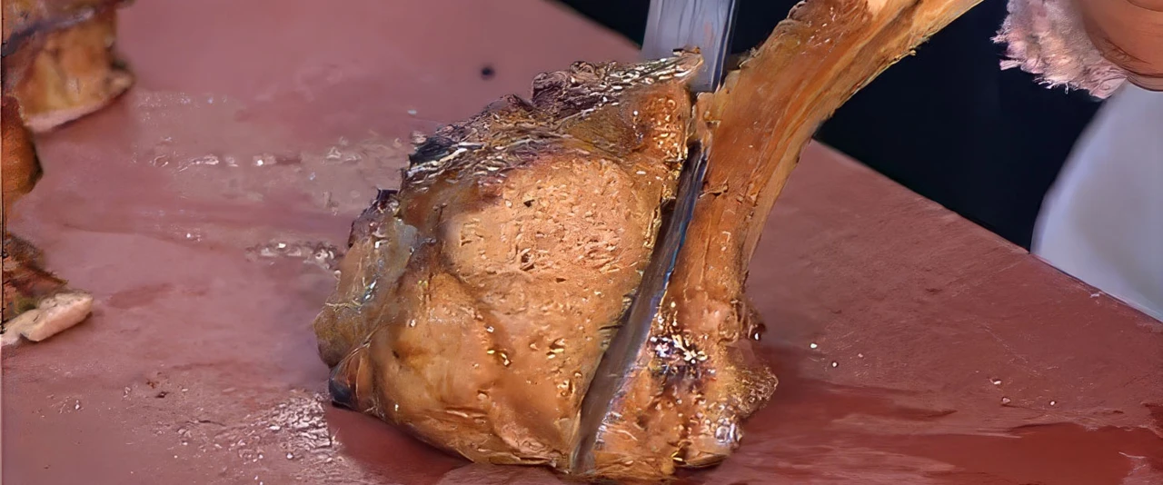 Une île, un accueil, une table à Moorea - Carré de veau au foie gras poêlé et écrasé de pomme de terre à la vanille