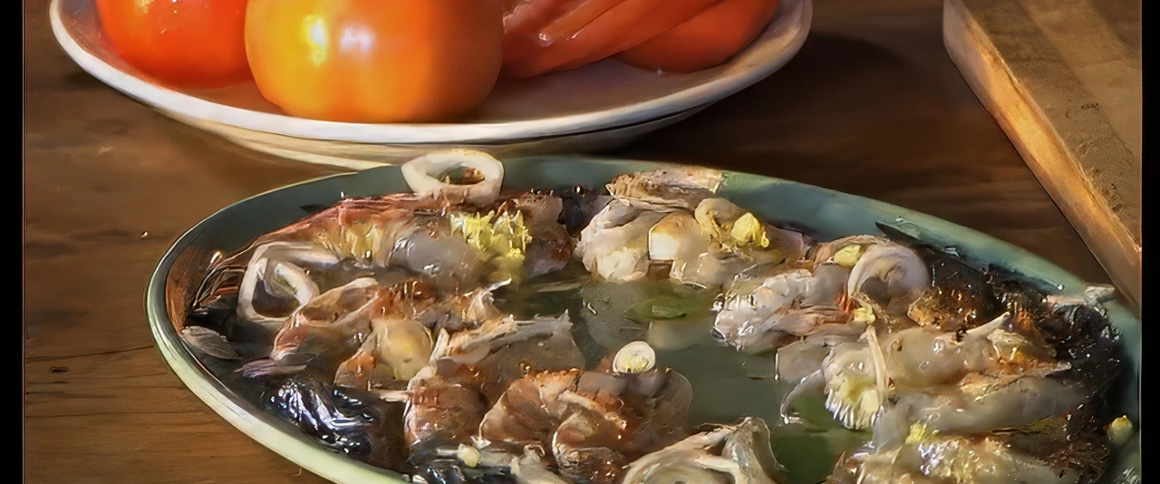 Une île, un accueil, une table à Teahupo'o - Crevettes crues au parmesan
