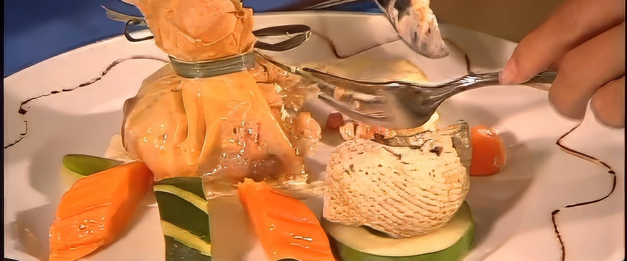 Une île, un accueil, une table à Manihi - Aumonière de langouste