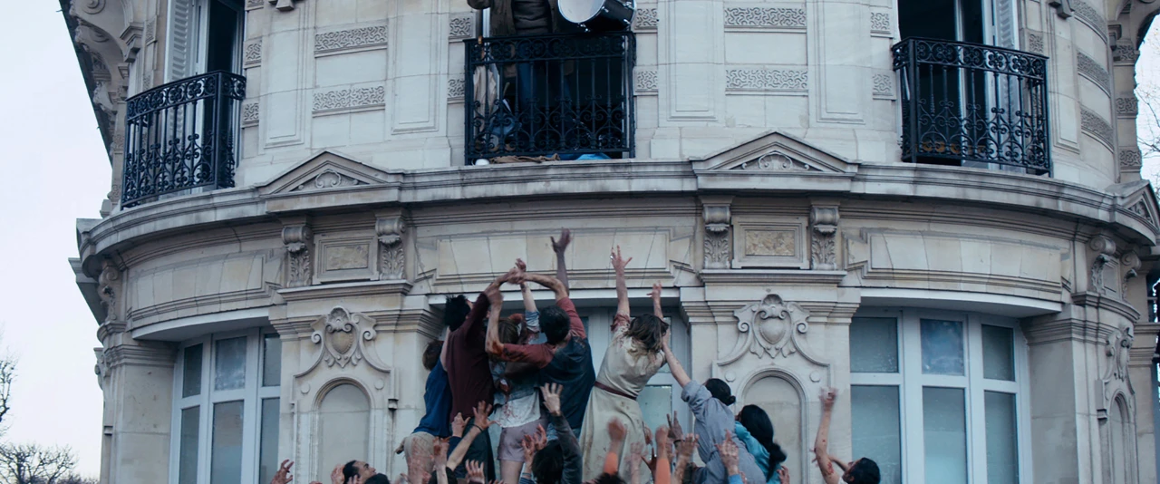 A Noite Devorou o Mundo