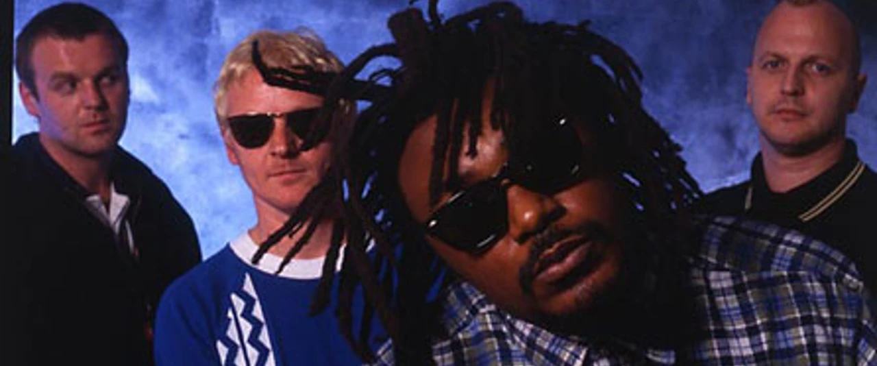 Dub War:  A Dubumentary - Le documentaire (2015)