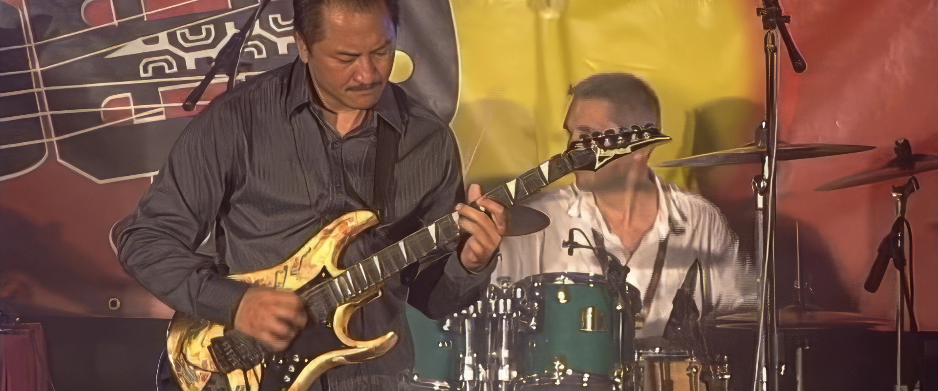 Tahiti Festival Guitare 2011 - Heitapu Chang - Satch boogie