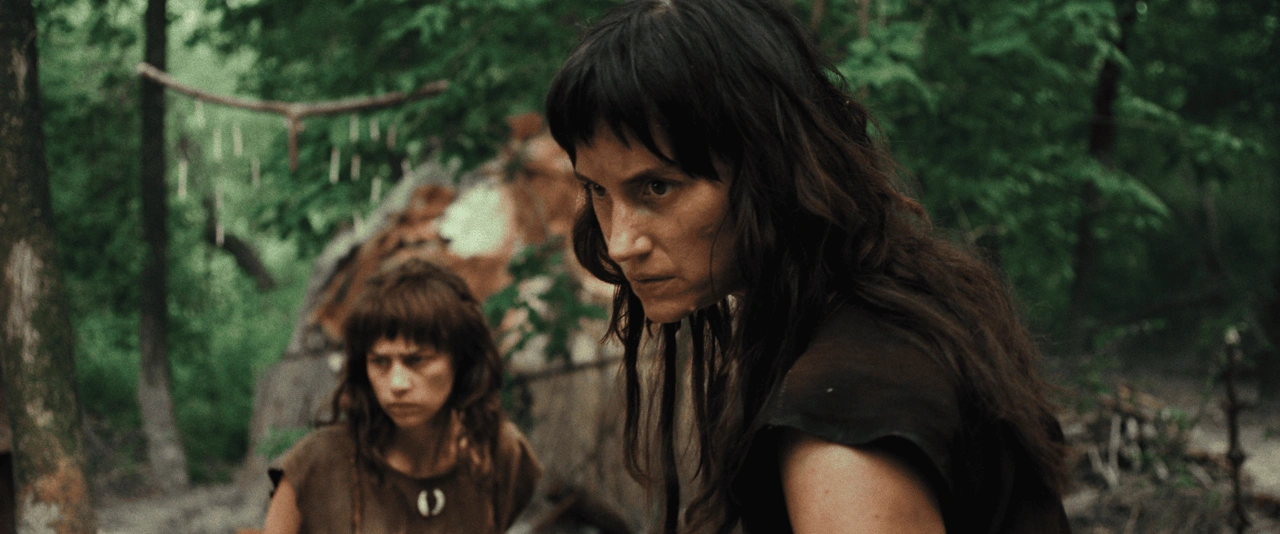 Fremmed: Det første opgør