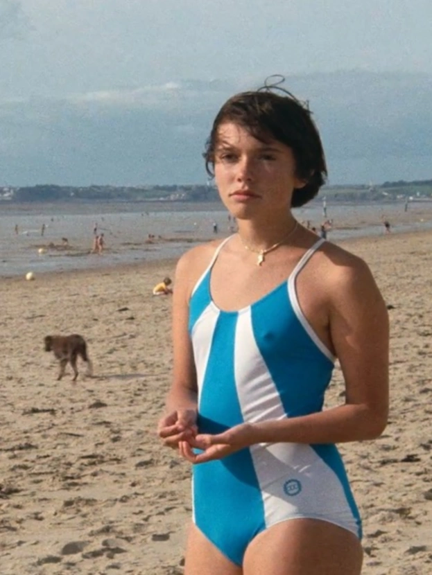 Pauline på stranden