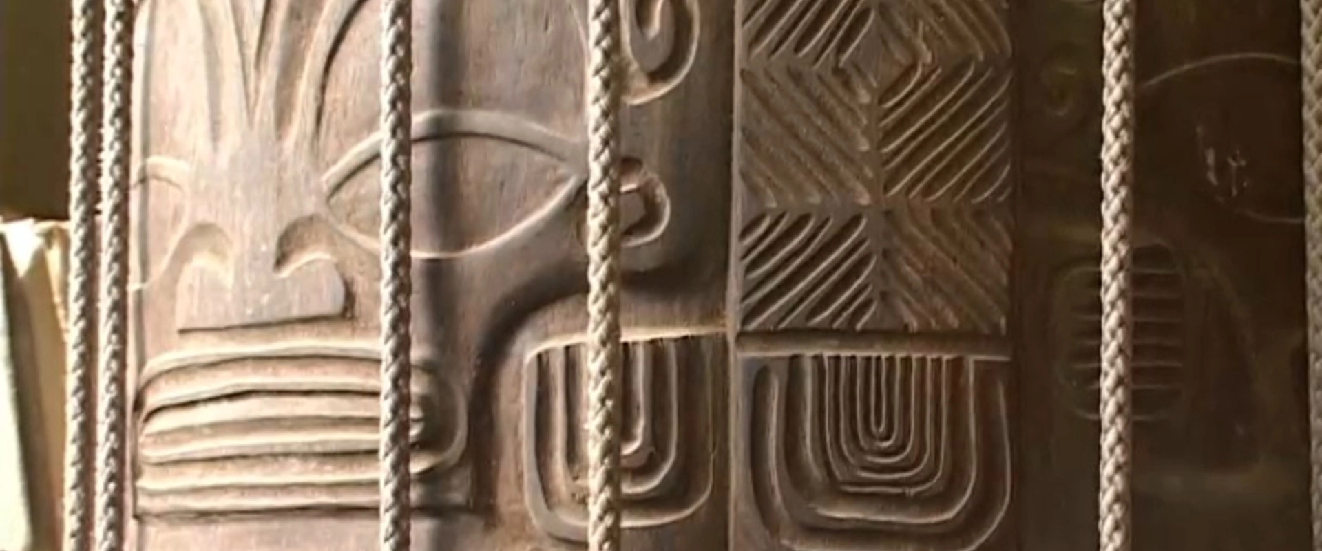 Journal des îles - Atuona - Les tambours de Gilbert Peterano