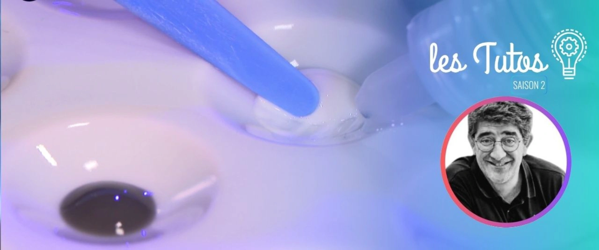 Maquillage : Préparation de la palette de mélange et des maquillants