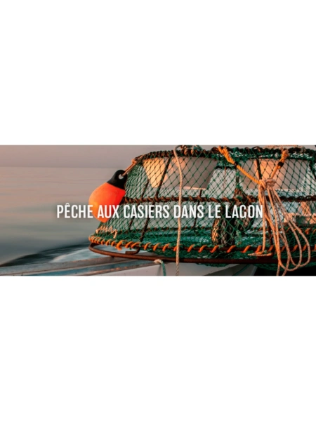 Pêche aux casiers dans le lagon