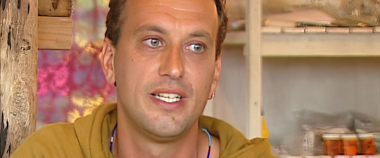 Hiro'a - Archéologie à Ati'a ara à Tubuai avec Mark Eddowes