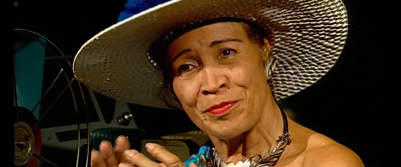 Hiro'a - Madeleine Moua & la danse tahitienne avec Teura Bauwens