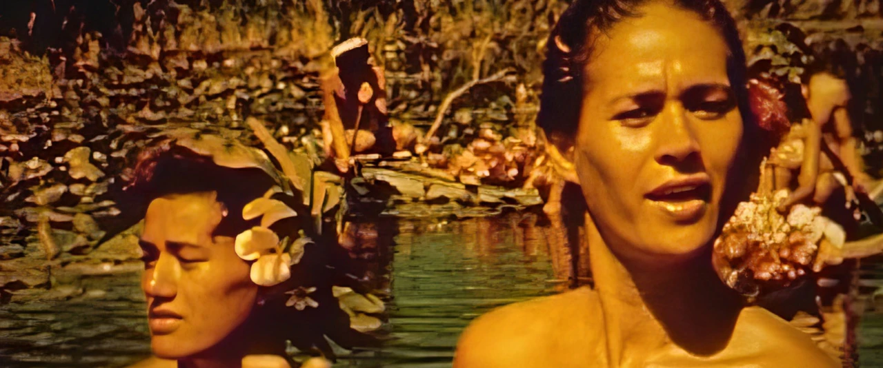 Tahiti Films - Promenade en pirogue sur le lac Temae