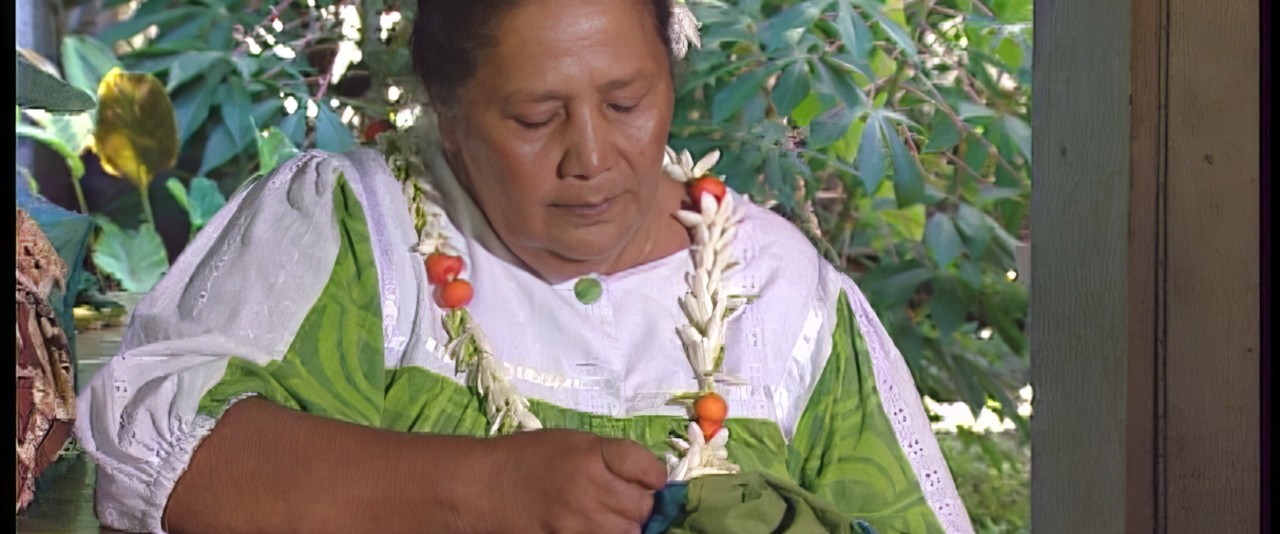 Un métier un art - Tuhiti Tehei - Artisane en tifaifai