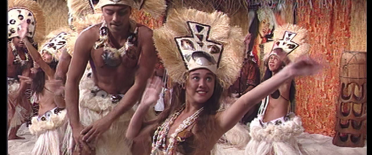 Tiurai - Danses dans les années 50 et Madeleine Moua