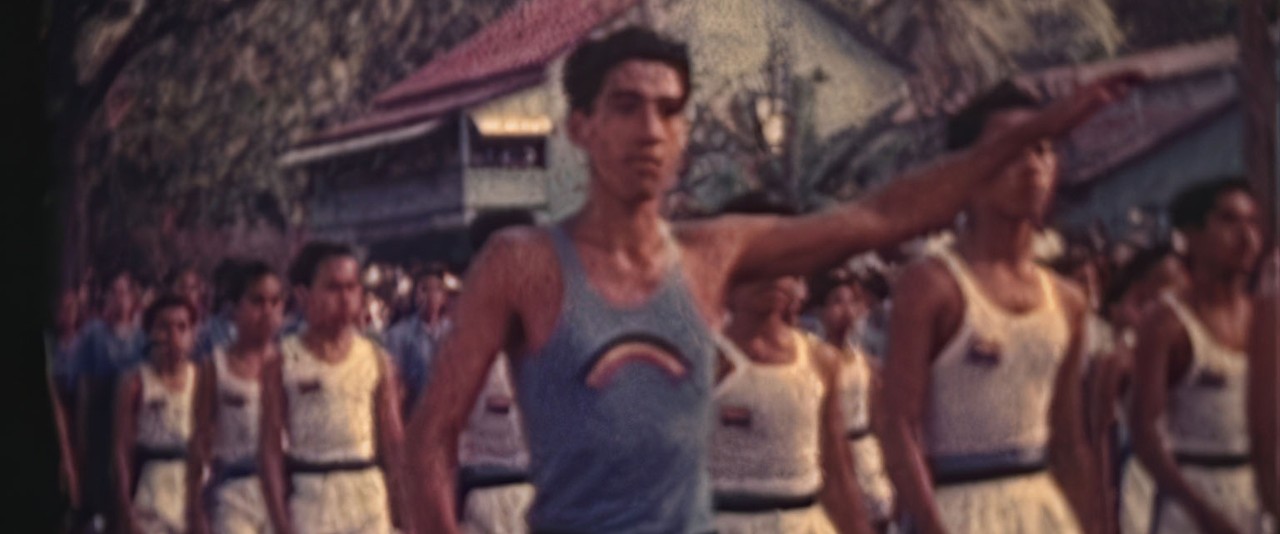 Mémoires de Polynésie - Défilé du 14 juillet dans les années 50