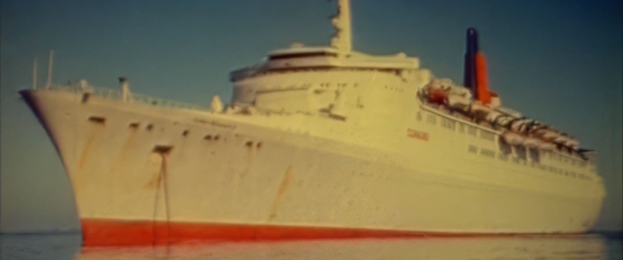 Mémoires de Polynésie - Le Queen Elisabeth II à Tahiti