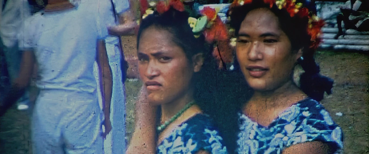 Mémoires de Polynésie - Accueil de l'aviso Francis Garnier aux Australes