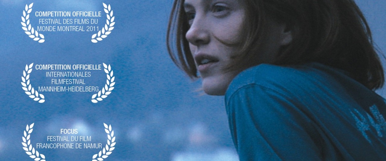 Elle ne pleure pas, elle chante