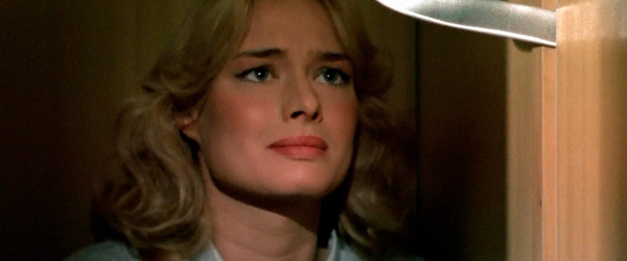 Uma Lâmina na Escuridão