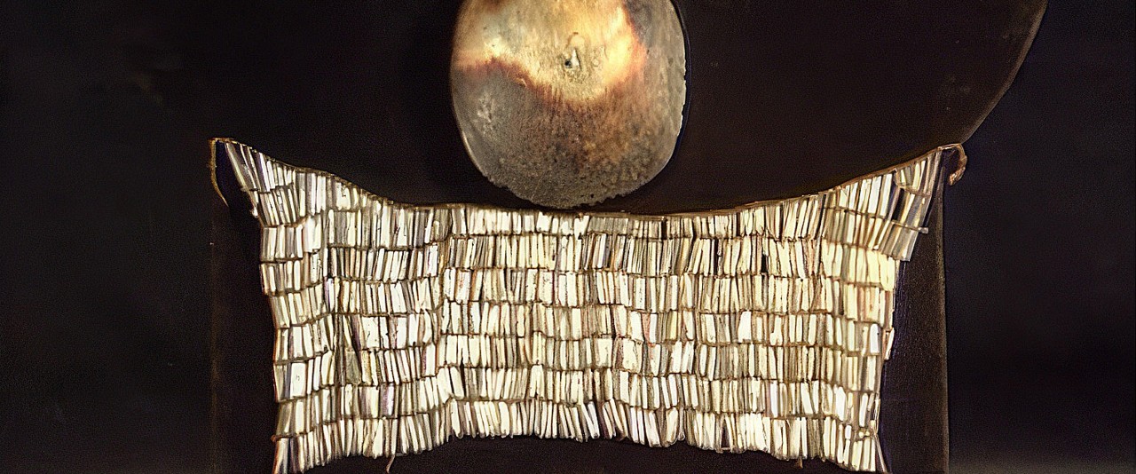 Te faufaa tupuna - Plastron de deuilleur