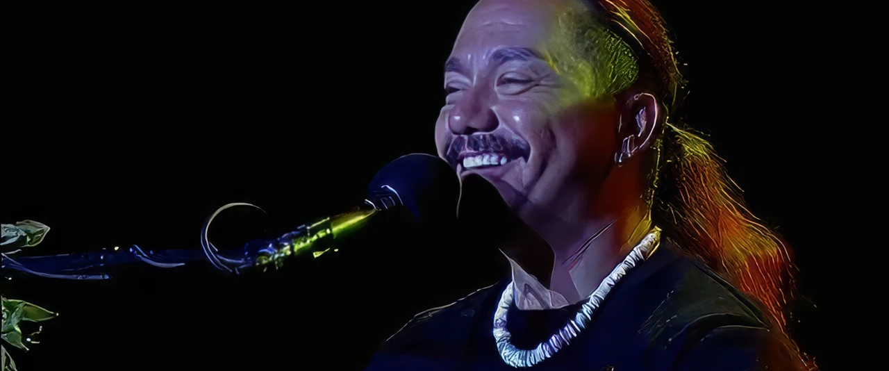 Keali'i Reichel - Live in Tahiti - Ipo lei momi