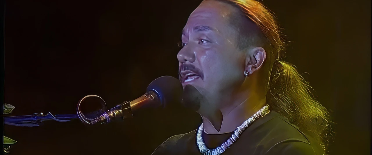 Keali'i Reichel - Live in Tahiti - Maunaleo